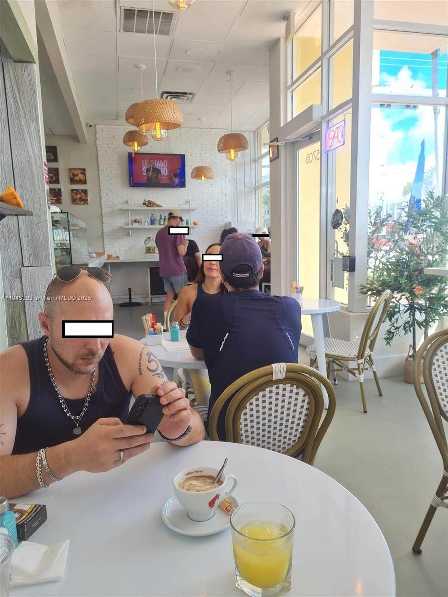 https://bt-photos.global.ssl.fastly.net/miami/1280_boomver_1_A11845323-2.jpg
