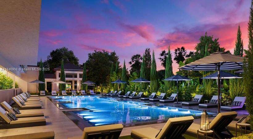 17990 Dixie Hwy - Photo 1