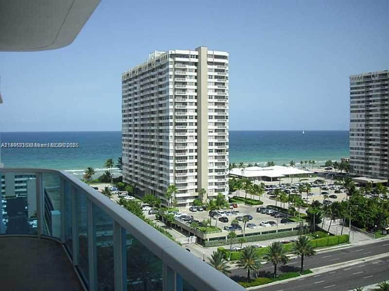 1945 Ocean Dr - Photo 1