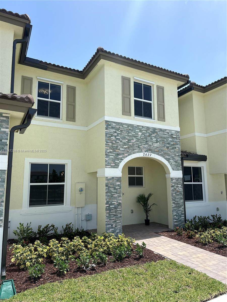 https://bt-photos.global.ssl.fastly.net/miami/orig_boomver_1_A11847298-2.jpg