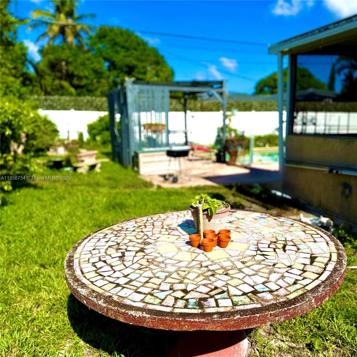 https://bt-photos.global.ssl.fastly.net/miami/orig_boomver_1_A11856754-2.jpg