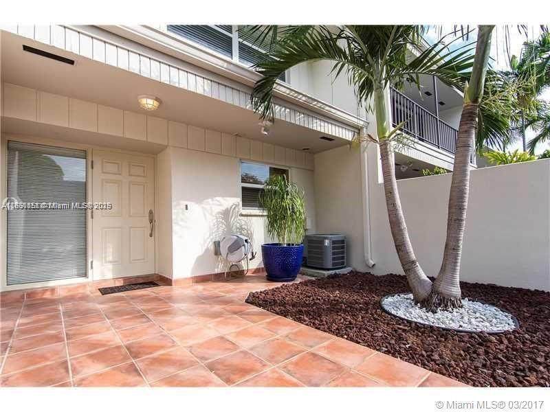 https://bt-photos.global.ssl.fastly.net/miami/orig_boomver_1_A11861158-2.jpg