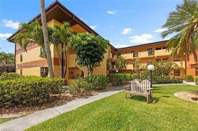 6146 Whiskey Creek - Photo 1