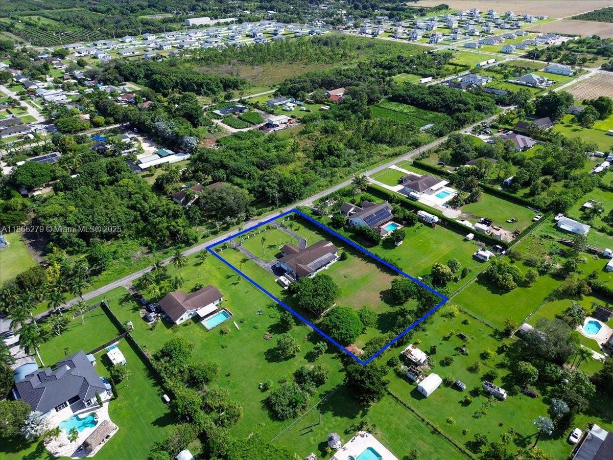 19926 326th St - Photo 1