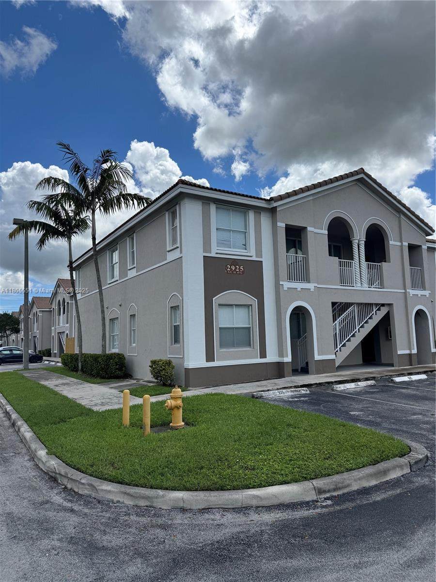 2925 16th Ave - Photo 1