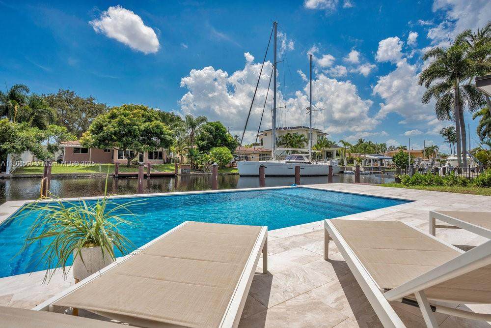 1004 Guava Isle - Photo 1