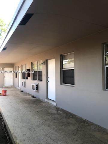 1204 5th Ave - Photo 1