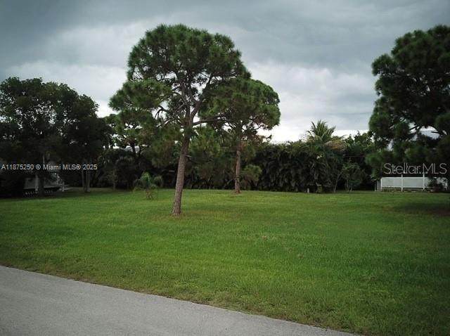 7883 Breakwater St - Photo 1