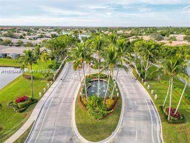 https://bt-photos.global.ssl.fastly.net/miami/orig_boomver_1_A11876449-2.jpg