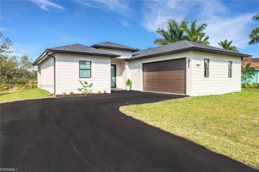 2504 62nd St W - Photo 1