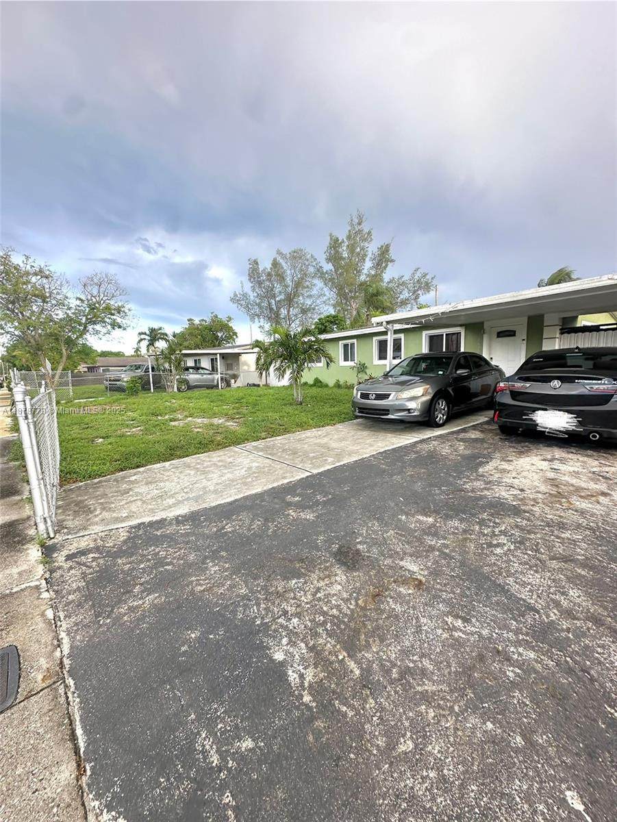 https://bt-photos.global.ssl.fastly.net/miami/orig_boomver_1_A11878779-2.jpg