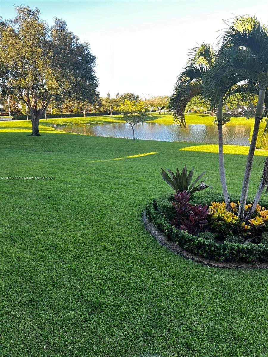 https://bt-photos.global.ssl.fastly.net/miami/orig_boomver_1_A11879098-2.jpg