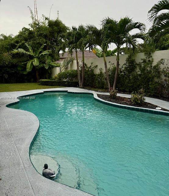 https://bt-photos.global.ssl.fastly.net/miami/orig_boomver_1_A11879146-2.jpg
