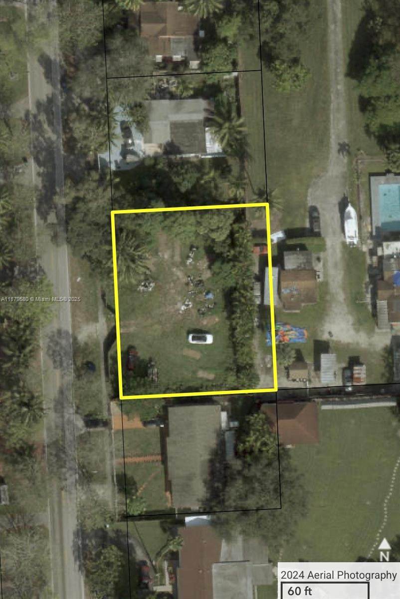 15505 Miami Ave - Photo 1