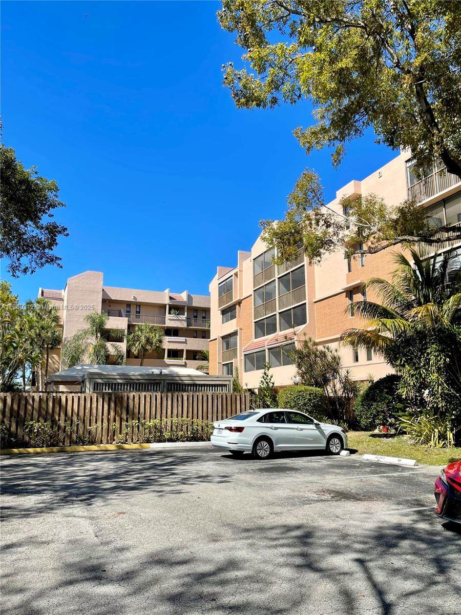 6800 Cypress Rd - Photo 1