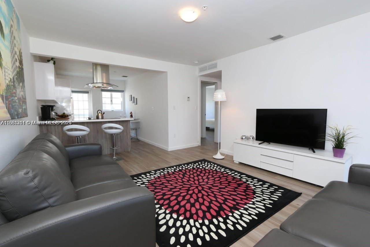 1450 Meridian Ave - Photo 1