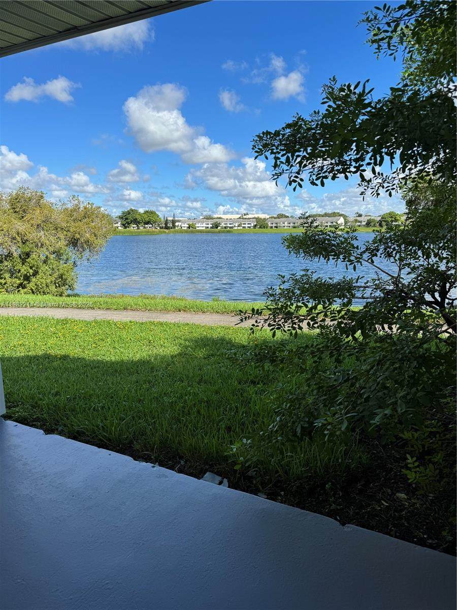 3405 44th St - Photo 1