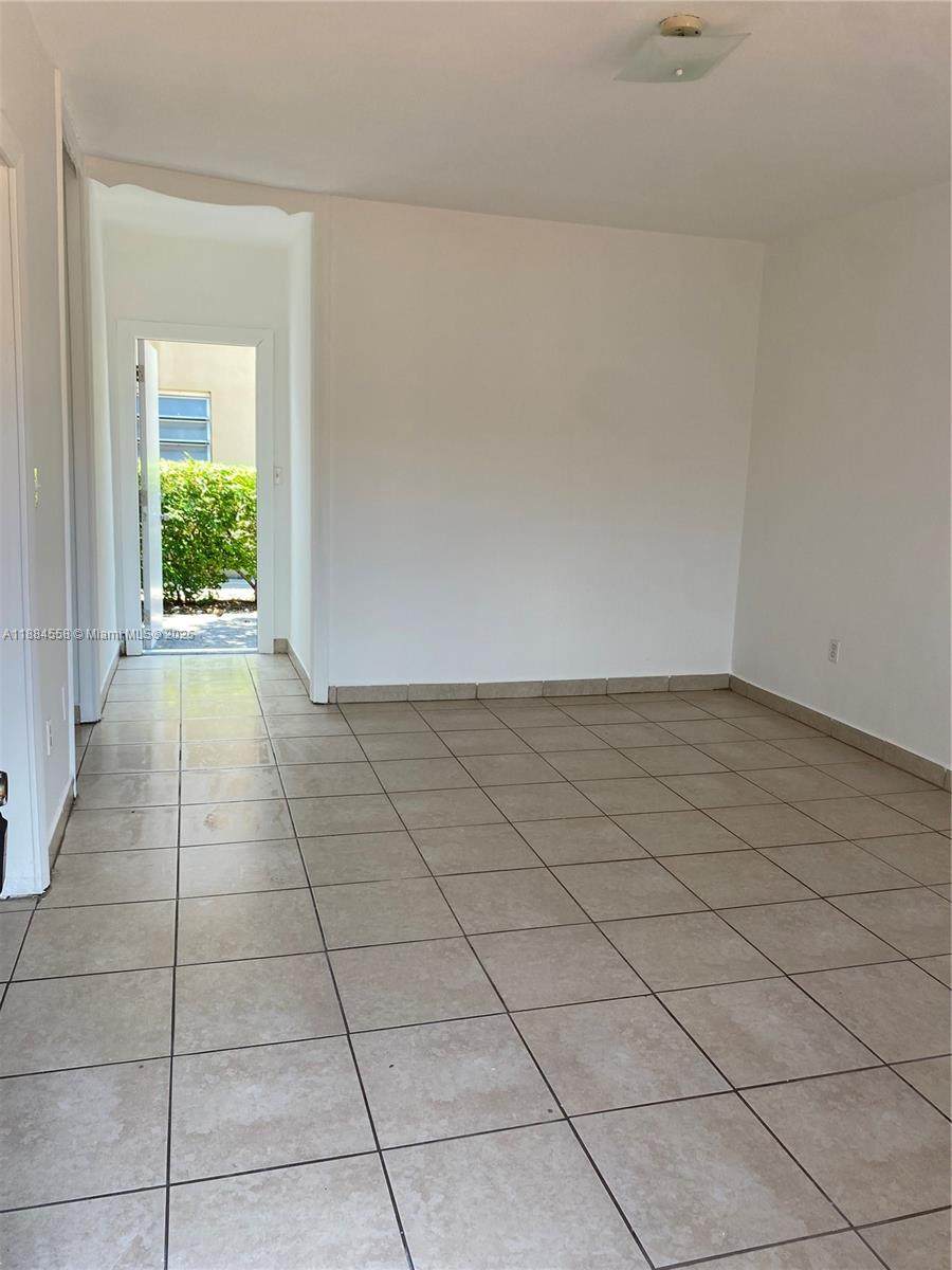 100 16th Ave - Photo 1