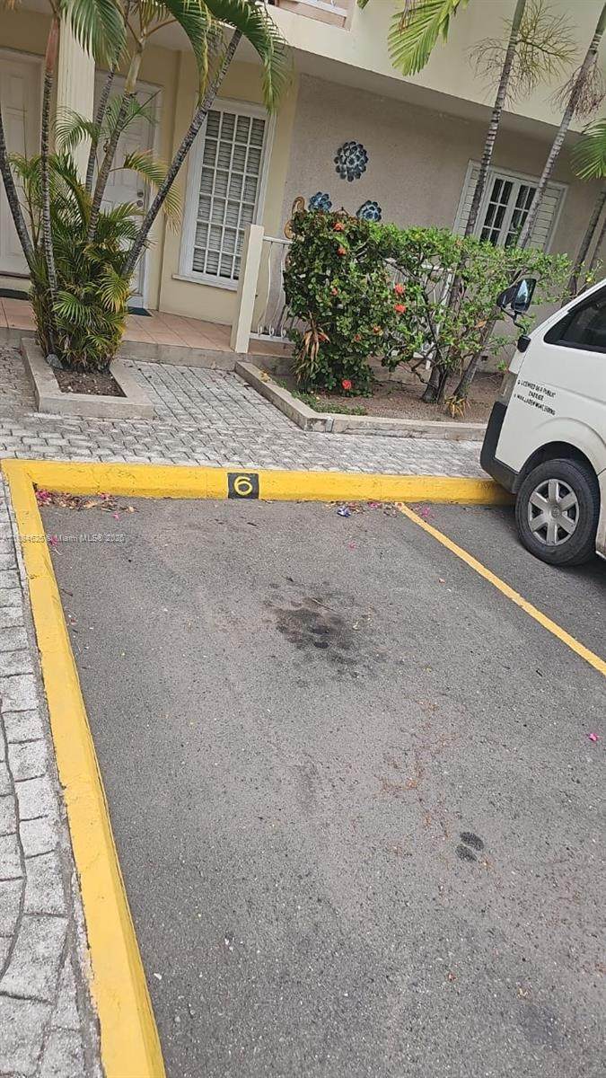 https://bt-photos.global.ssl.fastly.net/miami/orig_boomver_1_A11884625-2.jpg