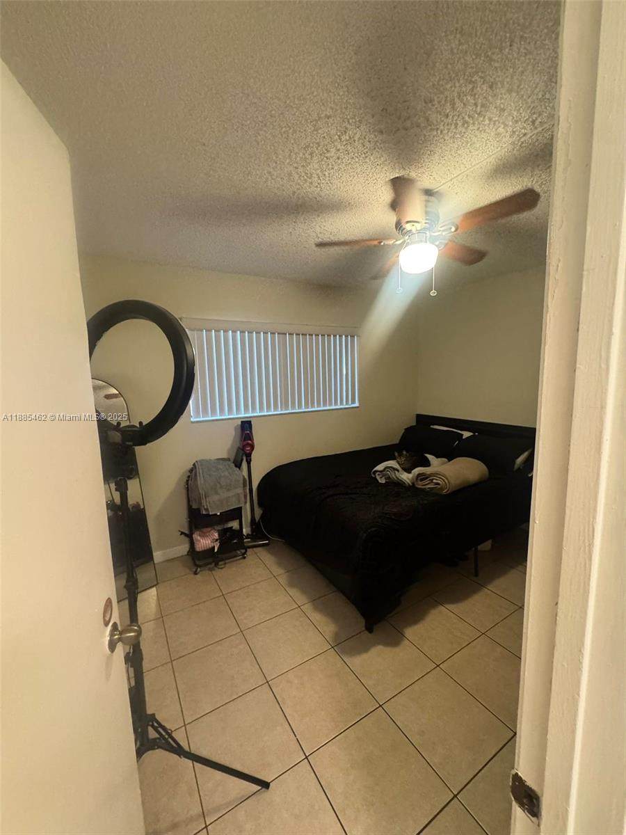 https://bt-photos.global.ssl.fastly.net/miami/orig_boomver_1_A11885462-2.jpg