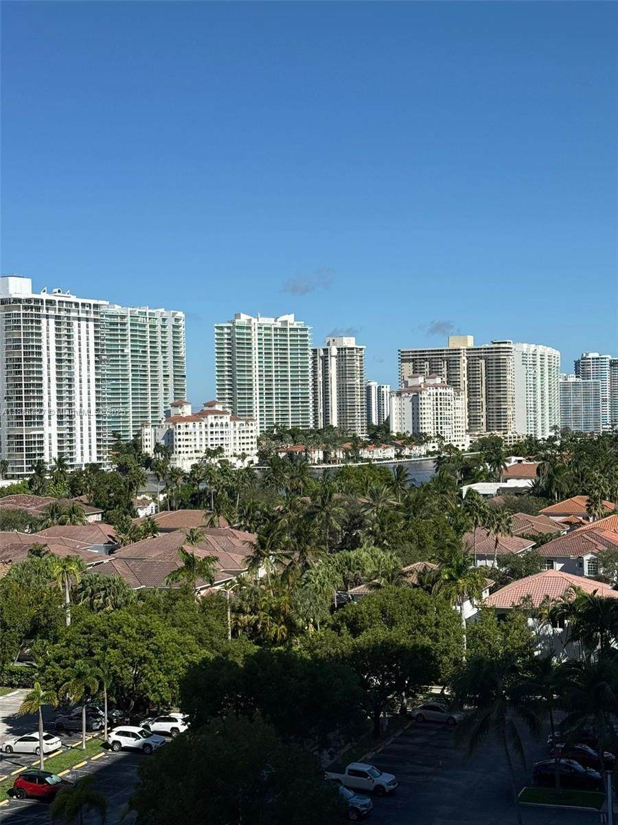 19370 Collins Ave - Photo 1