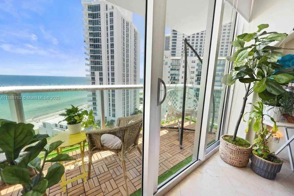 https://bt-photos.global.ssl.fastly.net/miami/1280_boomver_1_A11886762-2.jpg