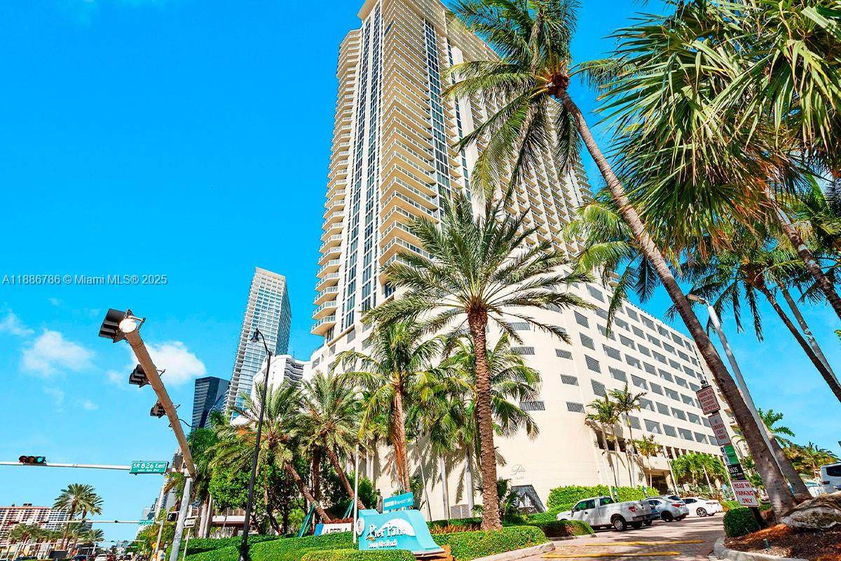 16699 Collins Ave - Photo 1