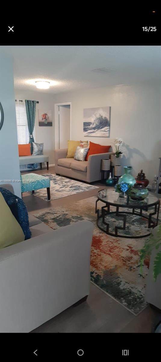 https://bt-photos.global.ssl.fastly.net/miami/orig_boomver_1_A11886860-2.jpg