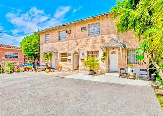 620 13th Ave - Photo 1