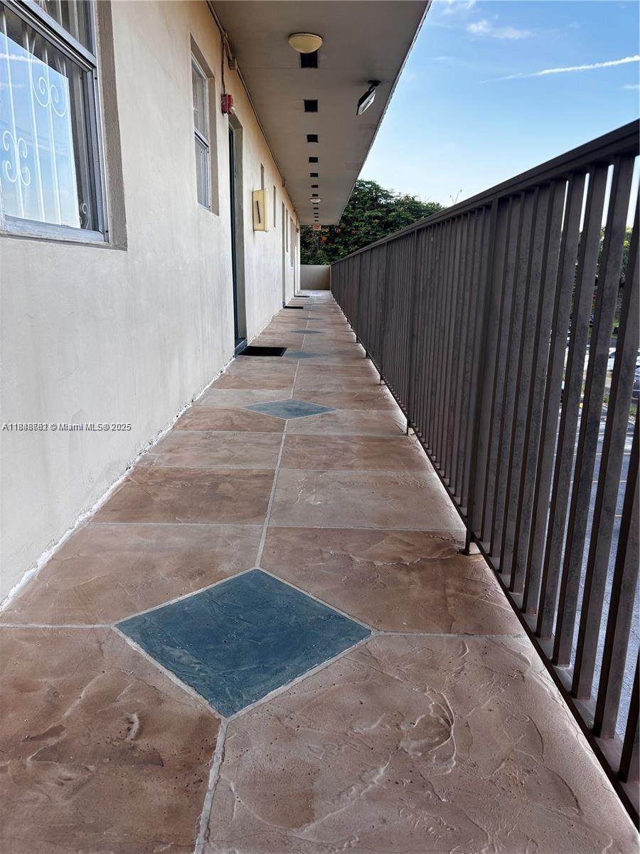 https://bt-photos.global.ssl.fastly.net/miami/1280_boomver_1_A11888681-2.jpg