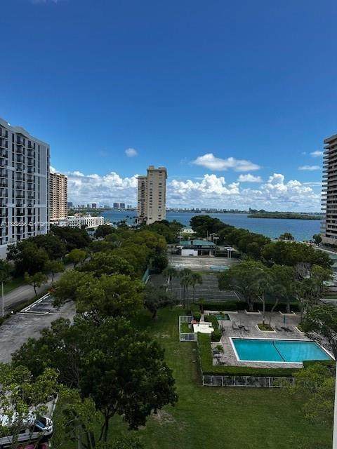 https://bt-photos.global.ssl.fastly.net/miami/orig_boomver_1_A11889566-2.jpg