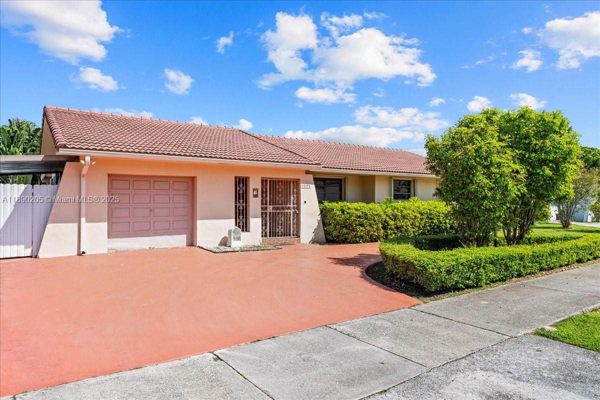 13123 6th St - Photo 1