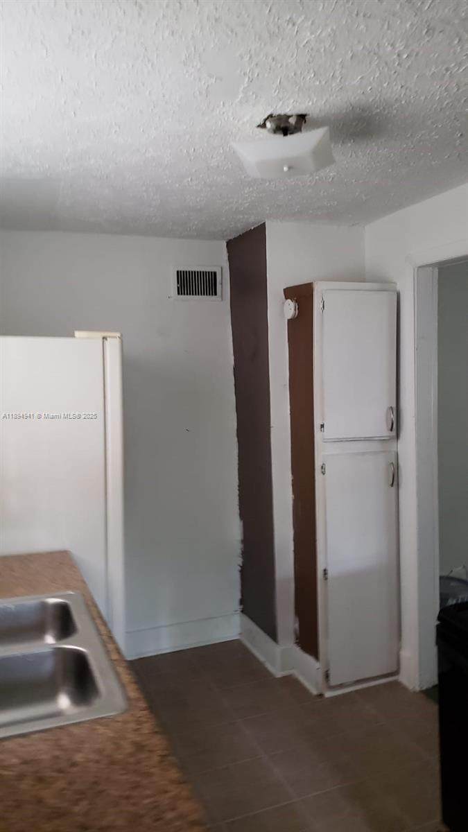 https://bt-photos.global.ssl.fastly.net/miami/orig_boomver_1_A11894941-2.jpg