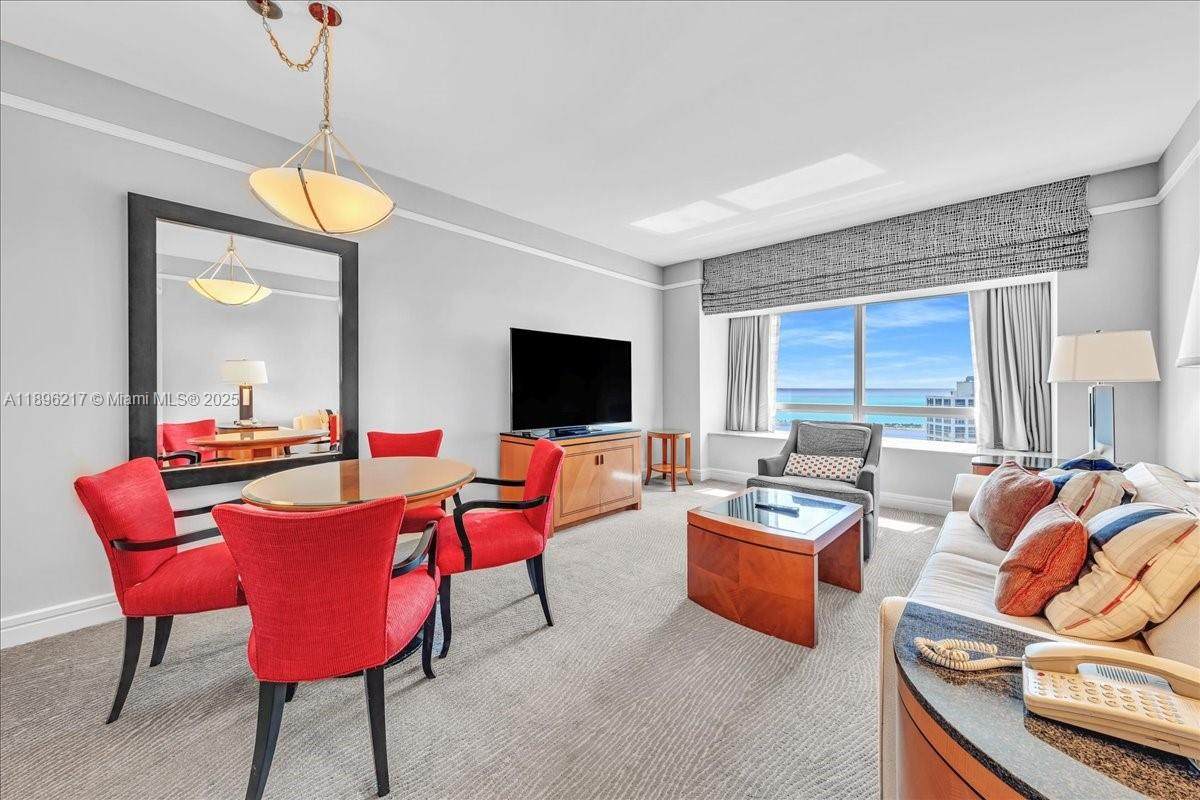 1435 Brickell Ave - Photo 1