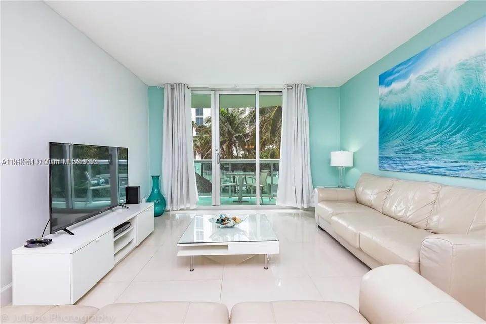 https://bt-photos.global.ssl.fastly.net/miami/orig_boomver_1_A11896354-2.jpg
