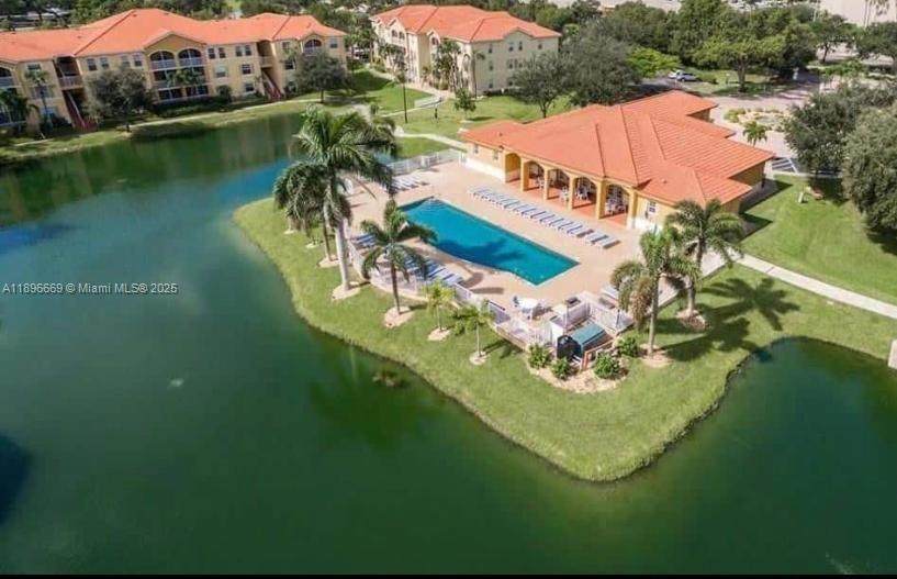 https://bt-photos.global.ssl.fastly.net/miami/orig_boomver_1_A11896669-2.jpg