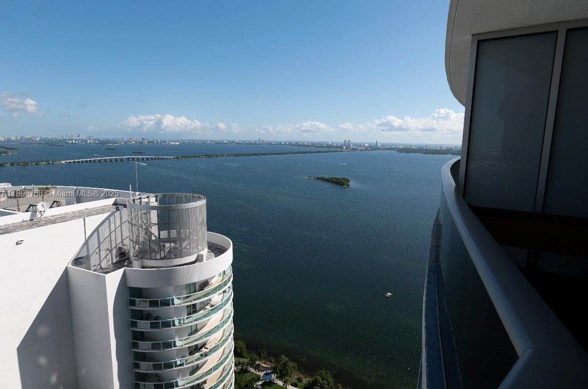 https://bt-photos.global.ssl.fastly.net/miami/orig_boomver_1_A11896768-2.jpg