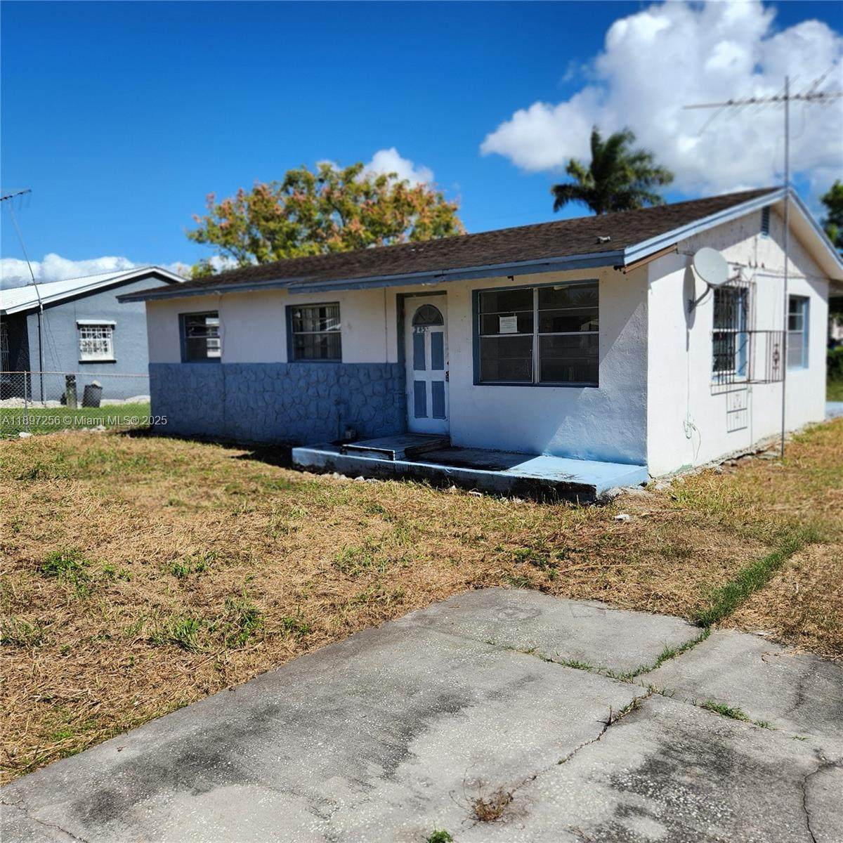 245 11th Ave - Photo 1