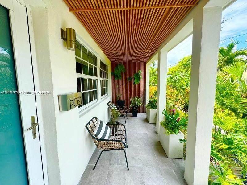 https://bt-photos.global.ssl.fastly.net/miami/orig_boomver_1_A11898186-2.jpg