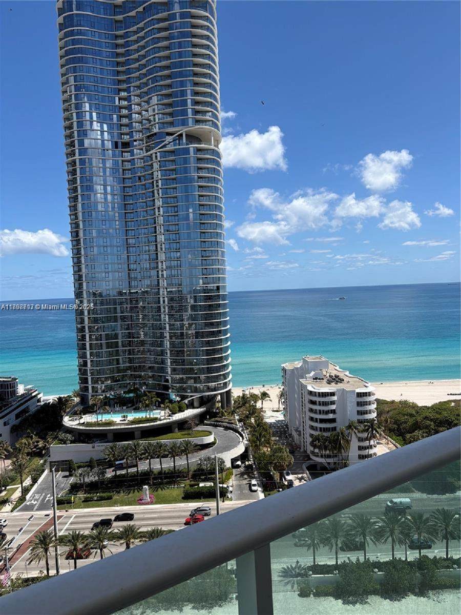 https://bt-photos.global.ssl.fastly.net/miami/orig_boomver_1_A11898713-2.jpg