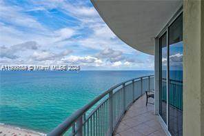 17375 Collins Ave - Photo 1