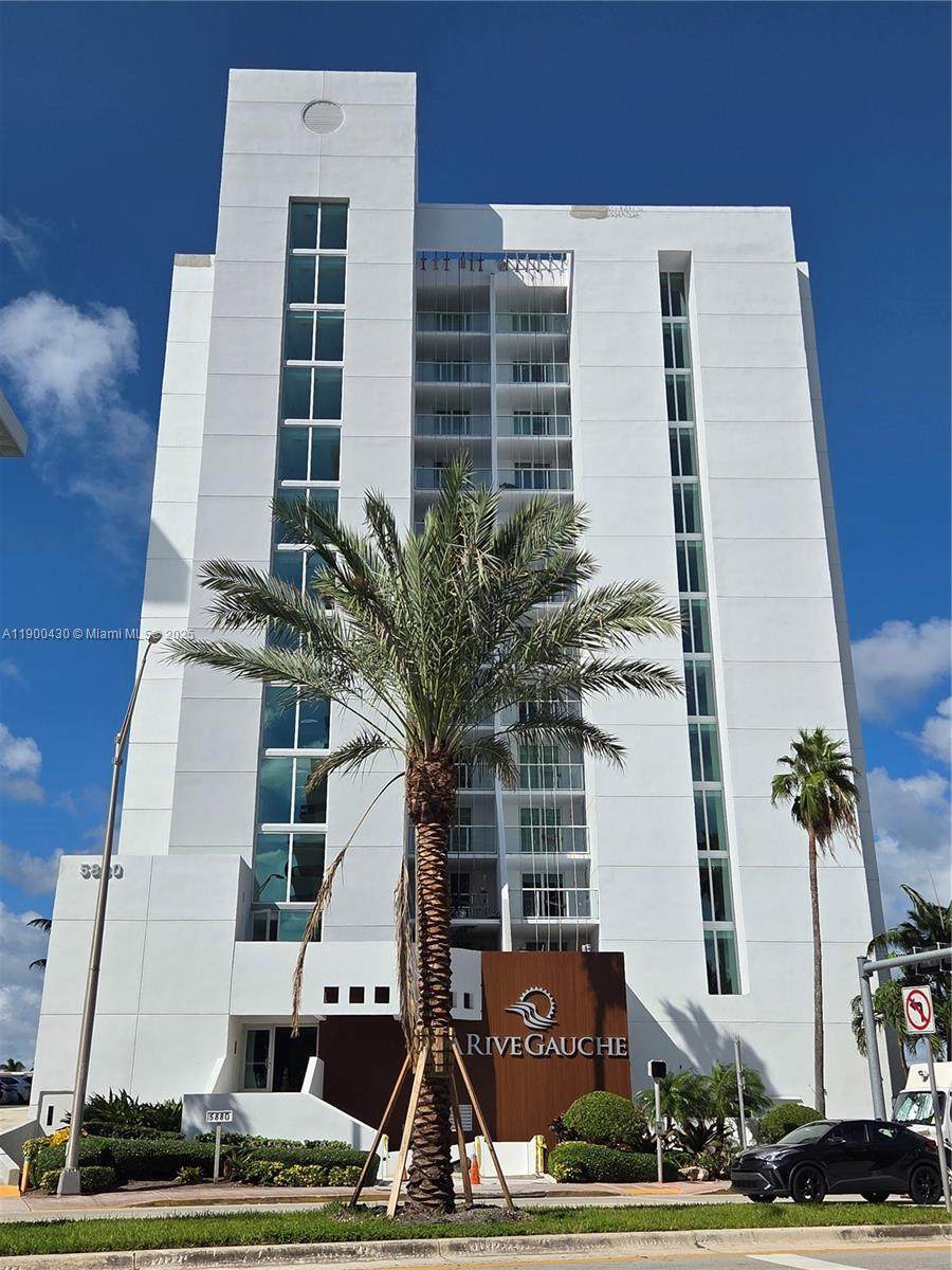 5880 Collins Ave - Photo 1