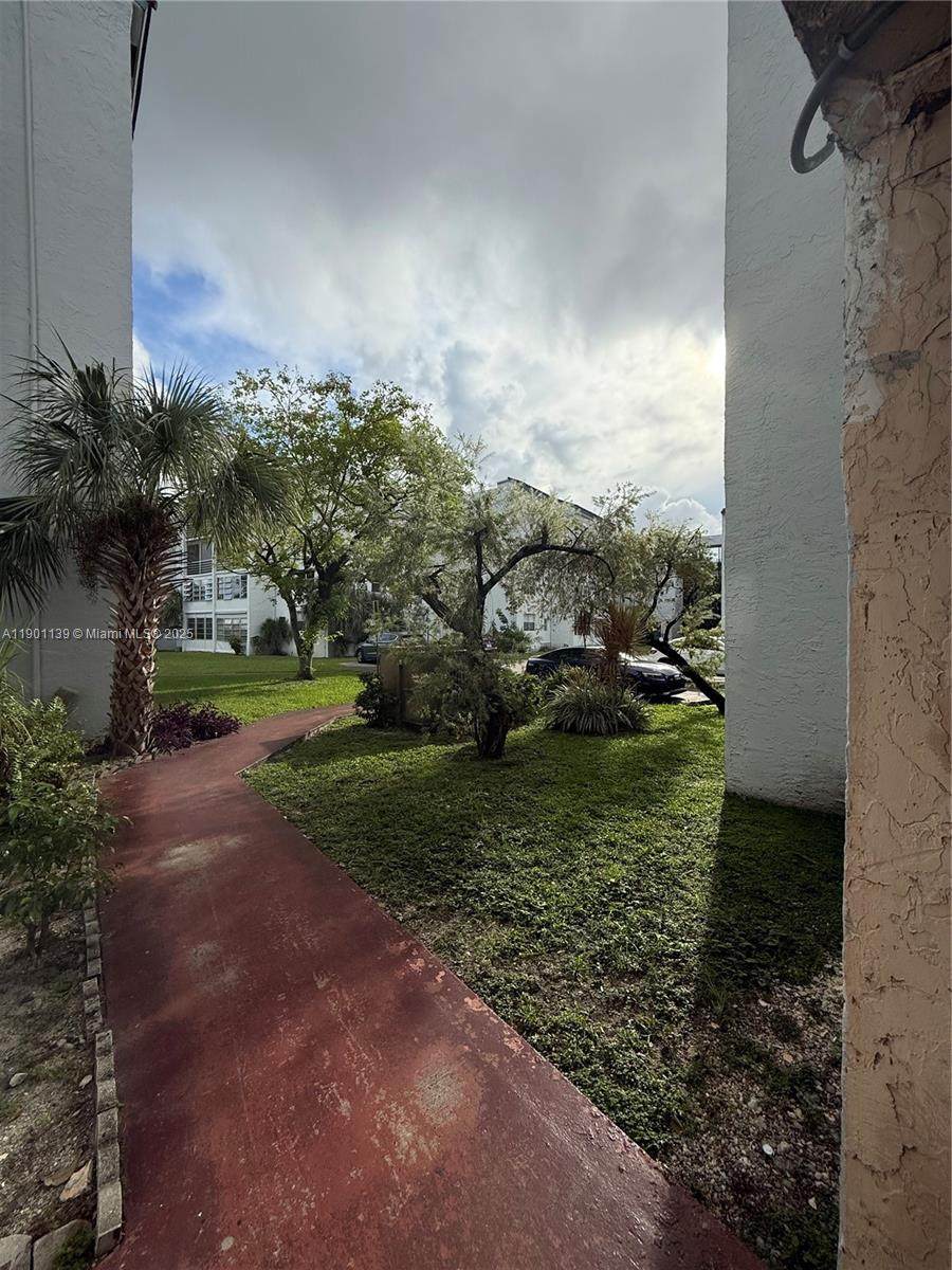 https://bt-photos.global.ssl.fastly.net/miami/orig_boomver_1_A11901139-2.jpg