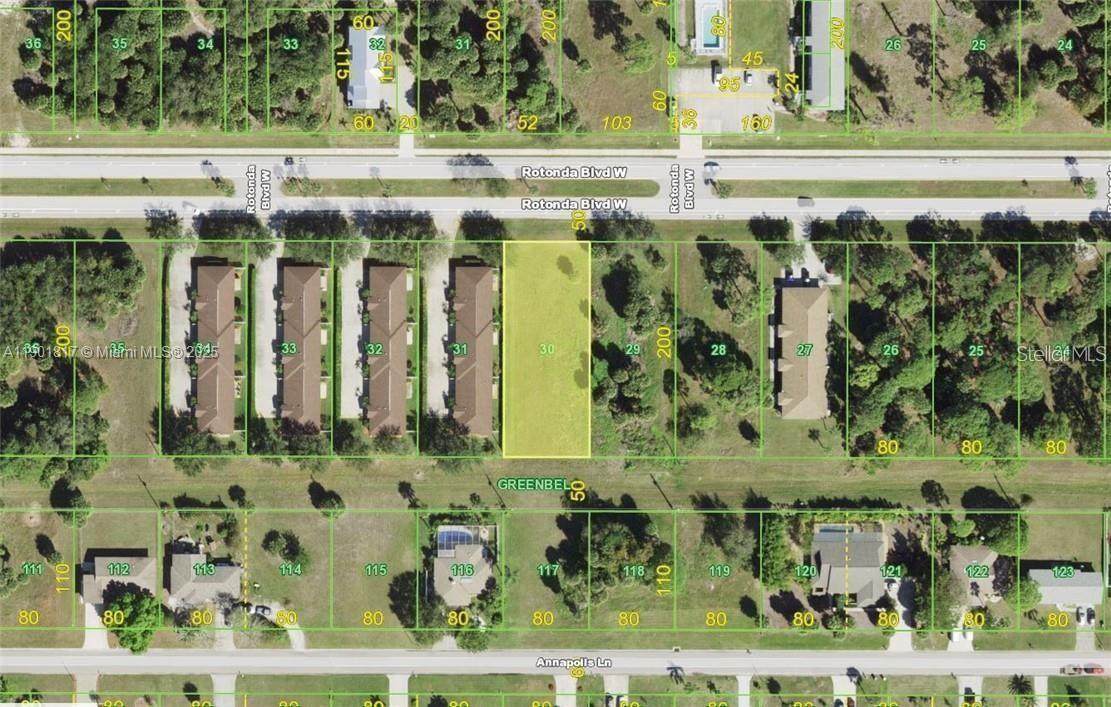 205 Rotonda Boulevard W - Photo 1