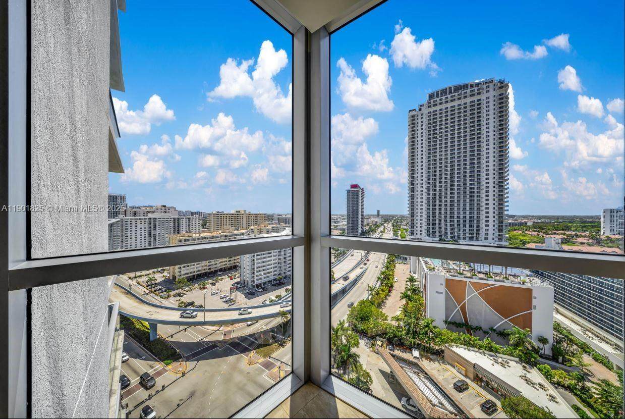 4111 Ocean Dr - Photo 1