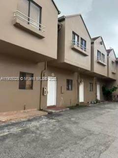 5712 25th Ct - Photo 1