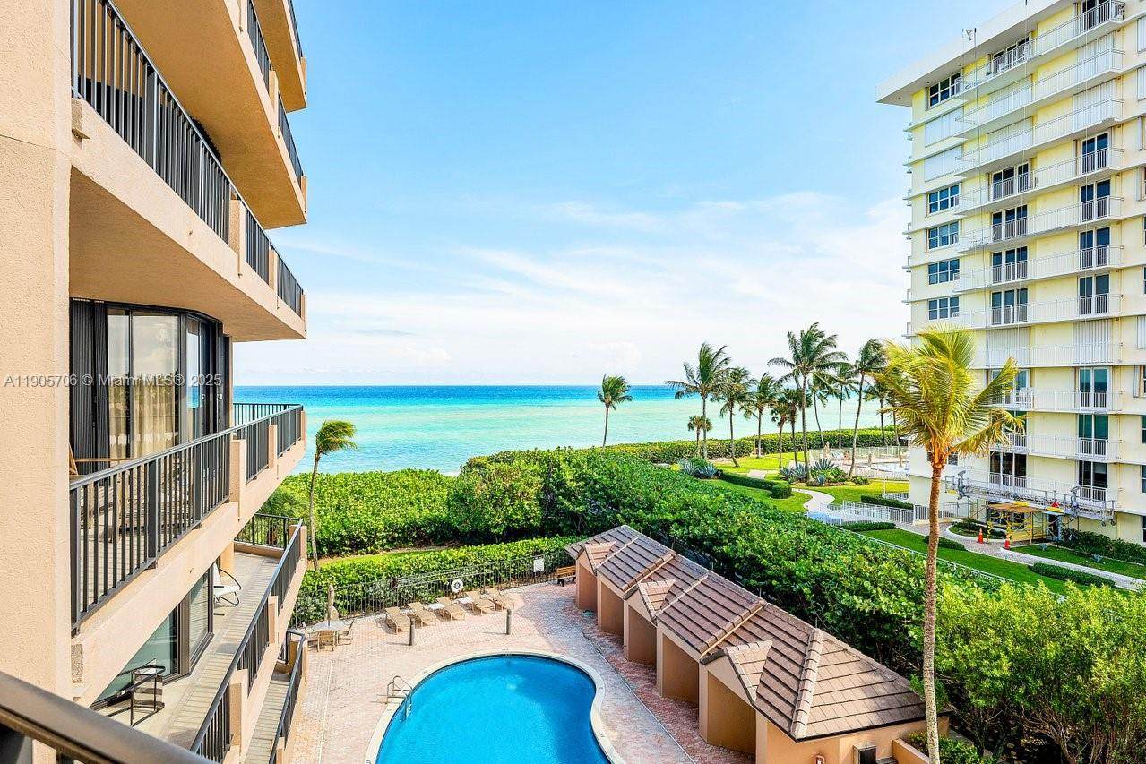 https://bt-photos.global.ssl.fastly.net/miami/orig_boomver_1_A11905706-2.jpg