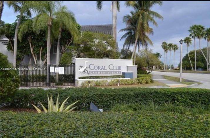 10381 150th Ct - Photo 1