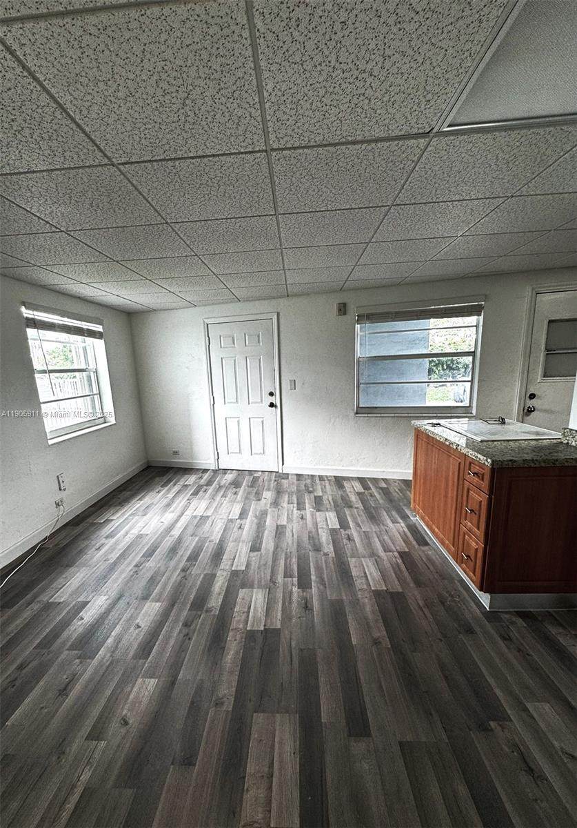 1610 N River Dr - Photo 1