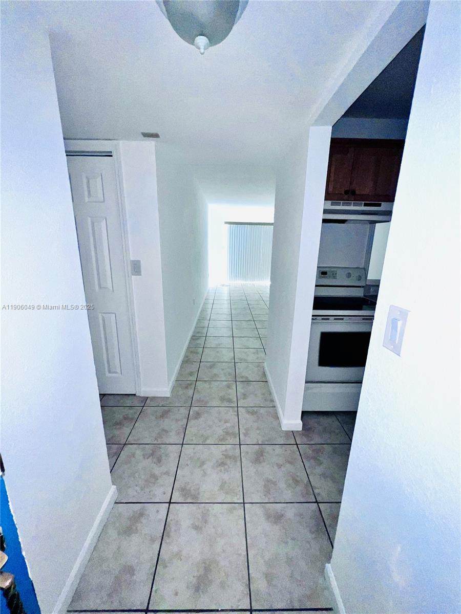 https://bt-photos.global.ssl.fastly.net/miami/orig_boomver_1_A11906049-2.jpg